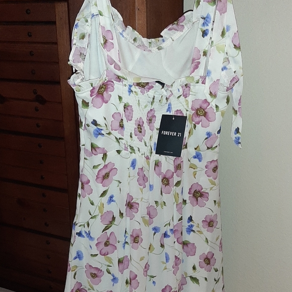 Summer Floral FLOUNCE Dress - Picture 3 of 3